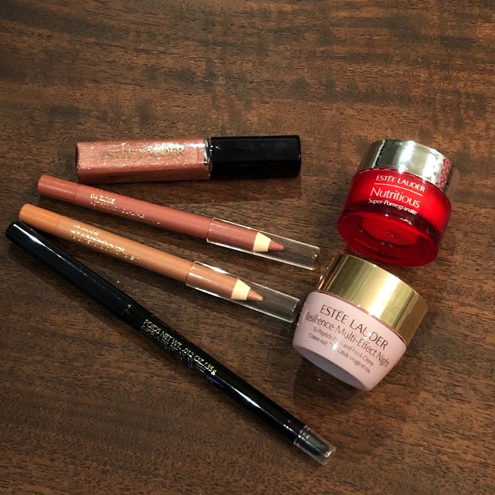 Estée Lauder 6-piece beauty bundle